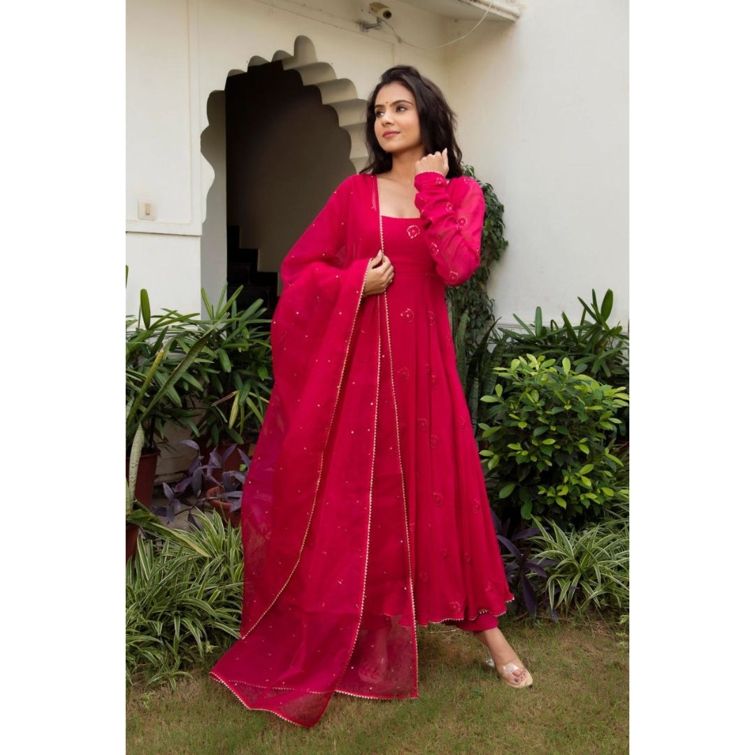 Pink color faux Georgette with Complete Linning whit embroidery work dress and dupatta set